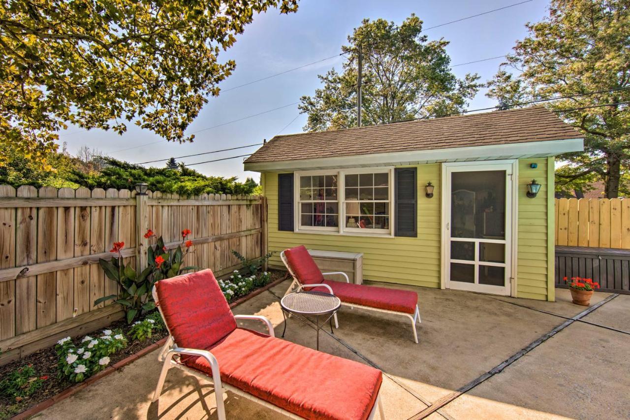Apartment With Patio, Deck And Pool *